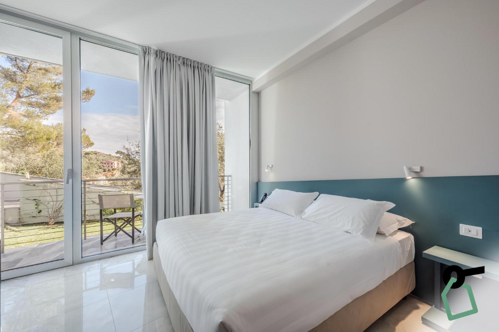 Hotiday Room Collection - Портовенере Экстерьер фото